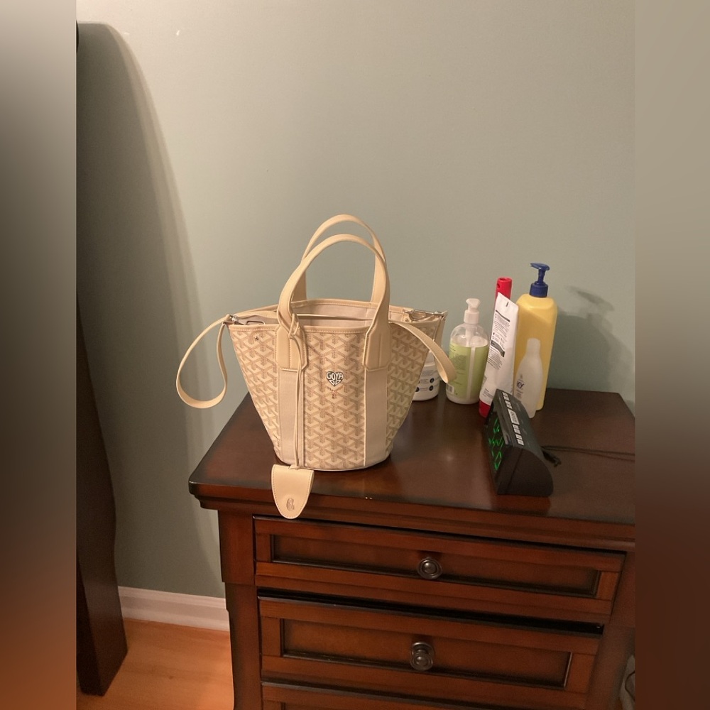 Stylish Cream Tote Bag